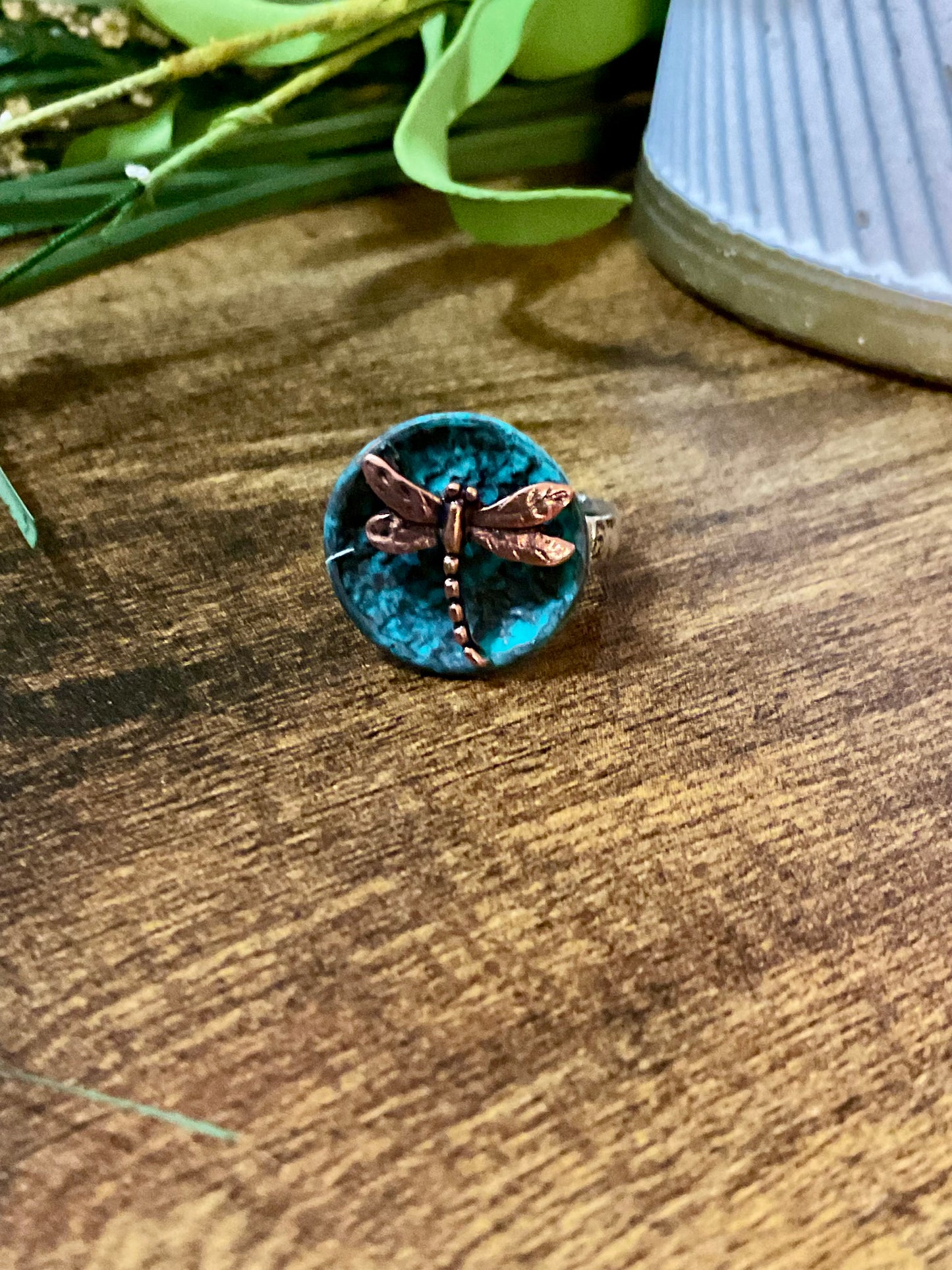 Vintage Metal Dragonfly Ring with Stretch Band