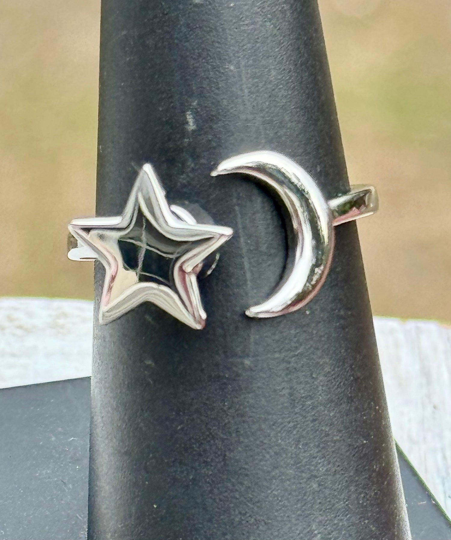 Moon & Star Fidget Spinner Adjustable Rings - Stardust & Moonstone