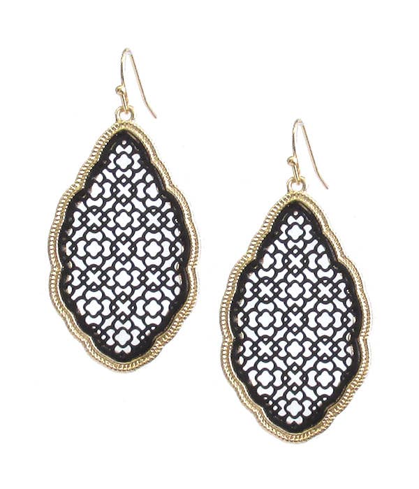 PAPER THIN METAL FILIGREE EARRING Black & Gold