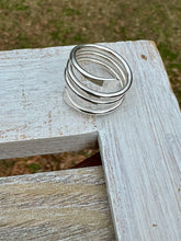 Load image into Gallery viewer, Metal Wrap Paddle Rings

