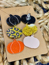 Load image into Gallery viewer, Fall Earrings - Glittery Pumpkin Stack
