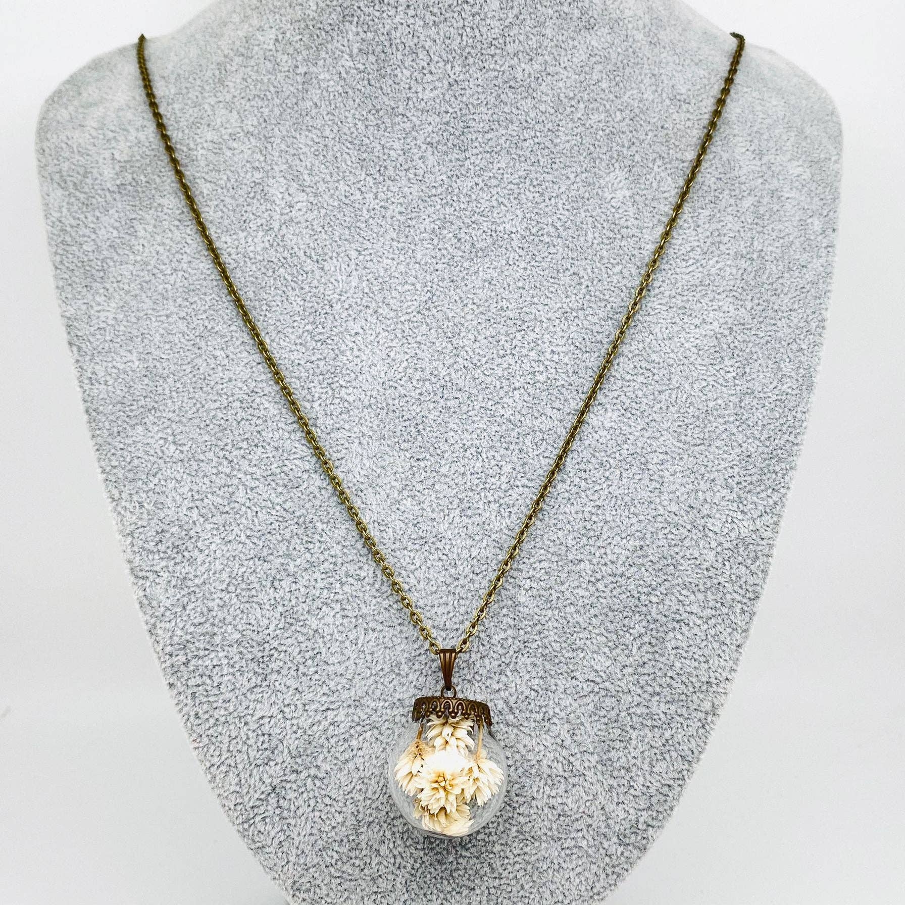 Dried Flowers Floral Ball-shaped Charm Pendant Necklace -PDF - Stardust & Moonstone