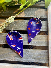 Load image into Gallery viewer, Petal Shaped Patriotic Earrings
