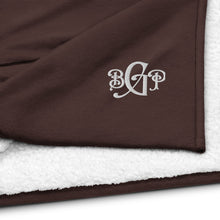 Load image into Gallery viewer, Monogram Premium Sherpa Blanket

