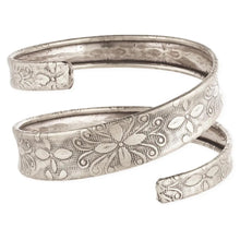 Load image into Gallery viewer, Silver Embossed Spiral Wrapped Bracelet - Stardust &amp; Moonstone
