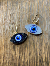 Load image into Gallery viewer, Druzy Eye Mismatched Earrings
