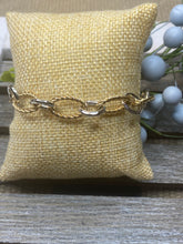 Load image into Gallery viewer, Metal Chain Bracelet

