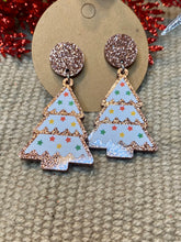 Load image into Gallery viewer, Copper Glitter Christmas Tree Earrings
