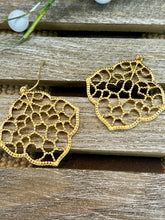 Load image into Gallery viewer, Filigree Quatre Foil Earrings in Silver or Gold
