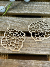 Load image into Gallery viewer, Filigree Quatre Foil Earrings in Silver or Gold
