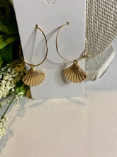 Load image into Gallery viewer, Assorted Seashell Earrings - Stardust &amp; Moonstone
