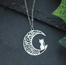 Load image into Gallery viewer, Cat Moon Silver Necklace - Stardust &amp; Moonstone
