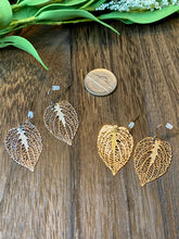 Load image into Gallery viewer, Dainty Leaf Earrings
